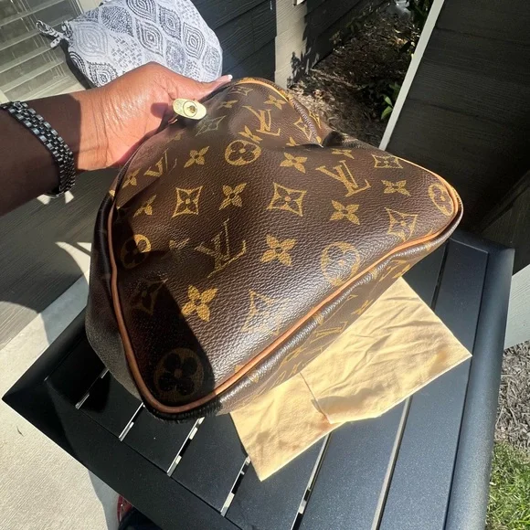 Louis Vuitton Monogram Brown Monogram Speedy 35..like new, dust bag and lock key - Picture 5 of 9